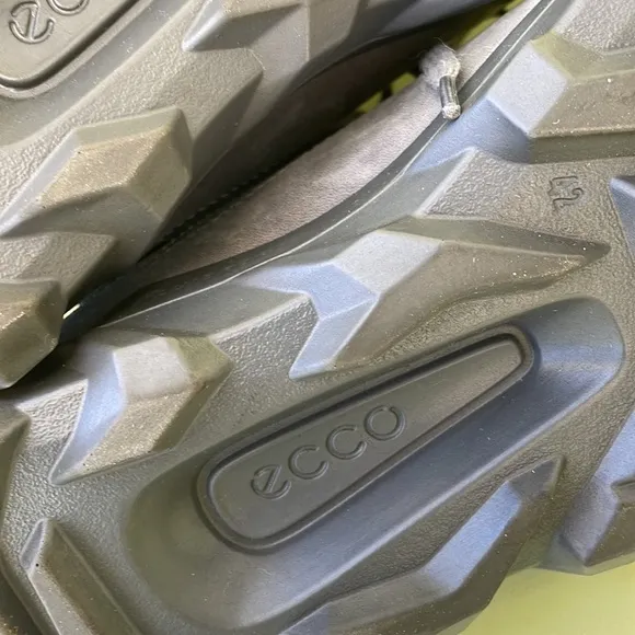 Gray Ecco/mx leather/textile shoes in original box