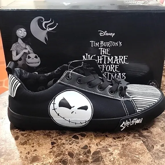 GROUND UP The Nightmare Before Christmas Men's Canvas Lace Up Sneakers