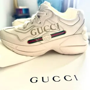Gucci Ivory leather Sneaker
