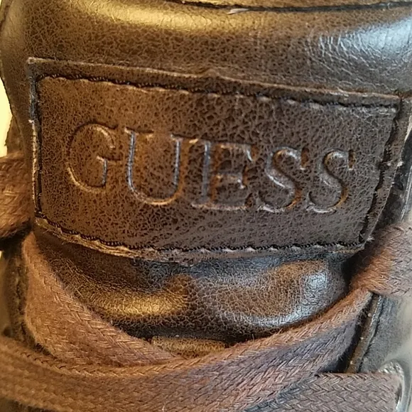GUESS MEN CANVAS SNEAKERS