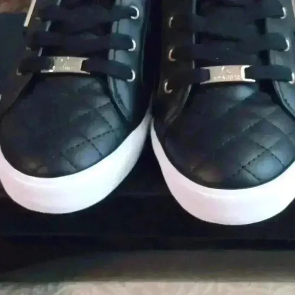 GUESS Women's Sneakers