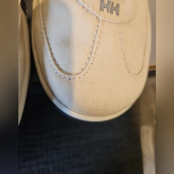 HELLY HANSON MEN'S LATITUDE 60 OYSTER LACE-UP CANVAS SNEAKERS SIZE 9.5