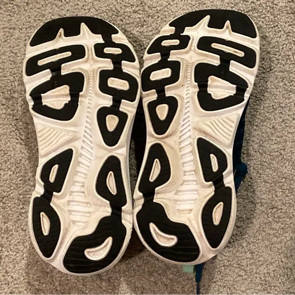 Hoka Athletic Shoes in Teal and Yellow Gaviota 5 Running Sneakers Logo Support