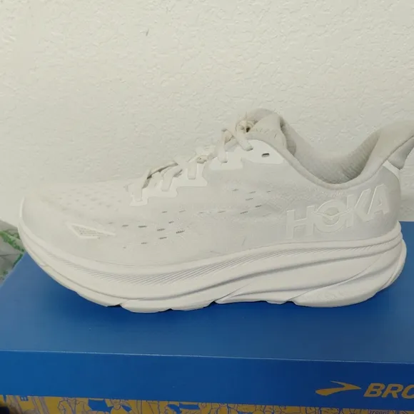 Hoka Clifton 9 Athletic White Running Shoes