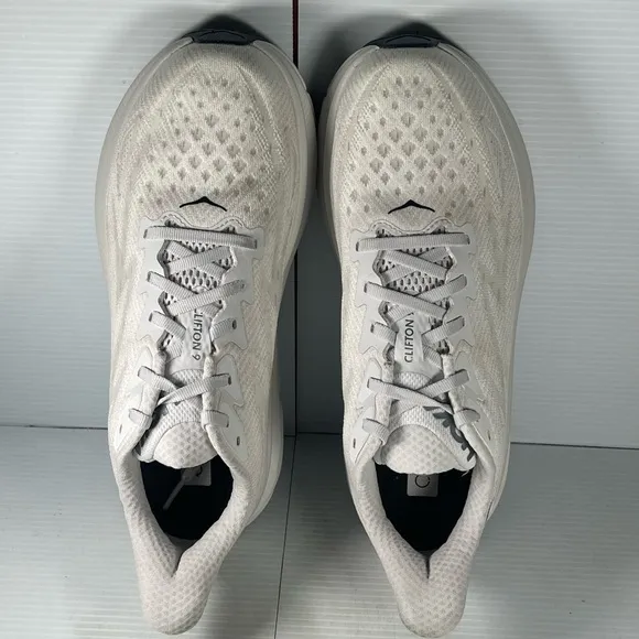 Hoka Clifton 9 - Men's White Running Shoes