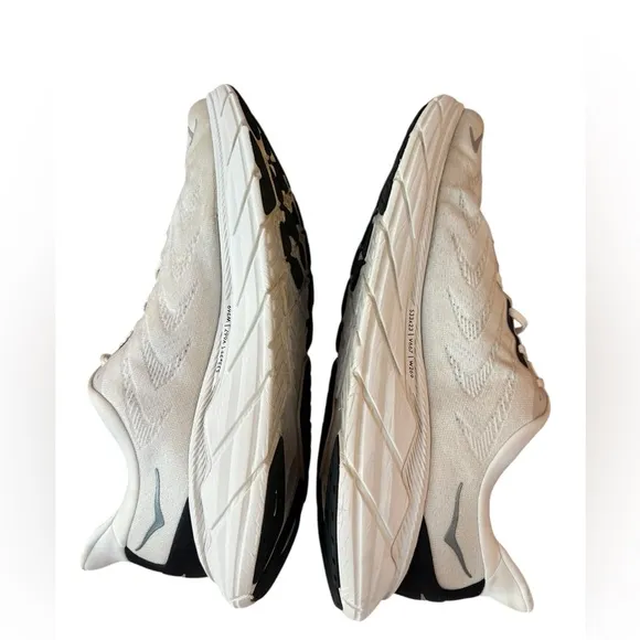Hoka One One Arahi 6 Men's Running Shoes Walking Gym. size 13D