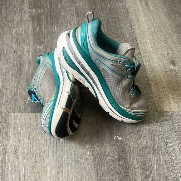 HOKA ONE ONE Women's Bondi EVO Baltic/Hi Rise/White/Teal and Gray Athletic Shoes