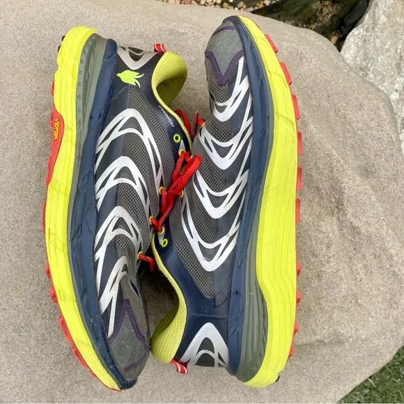 Hoka Speedgoat Sneakers