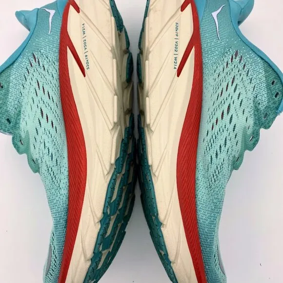 Hoka Women's Clifton 8 Running Shoe | Aquarelle/Eggshell Blue | Size 6.5B