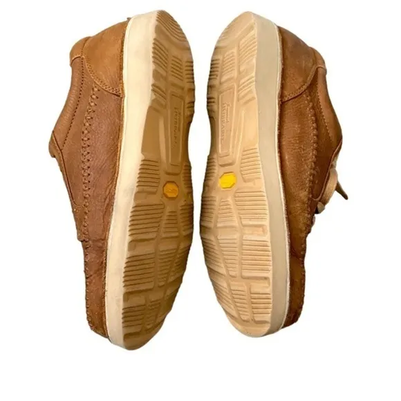 Hubbard Tan Leather Lace Up Casual Shoes Vibram Sole Size 9.5