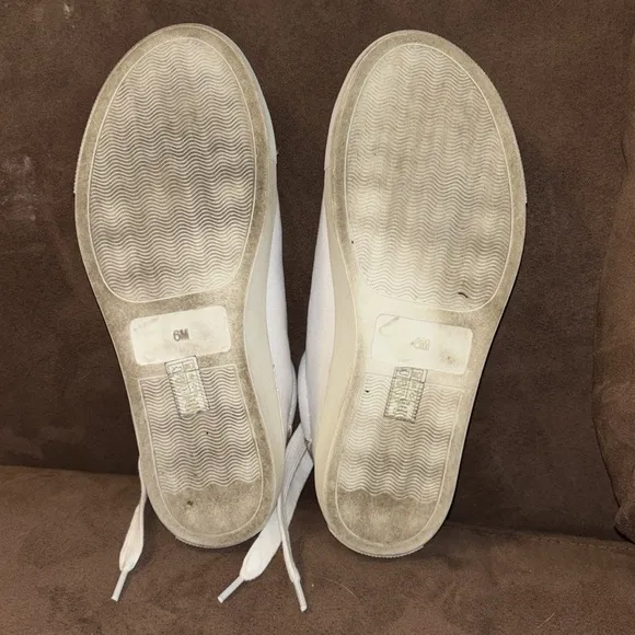 J. MCLAUGHLIN BLAKE CANVAS SNEAKERS