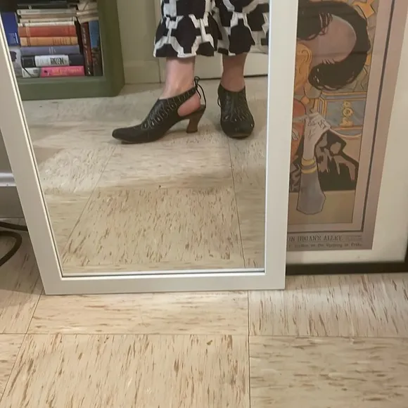 John Fluevog Aurora Black Cream Stitch Perforated Slingback Kitten Heel Shoes