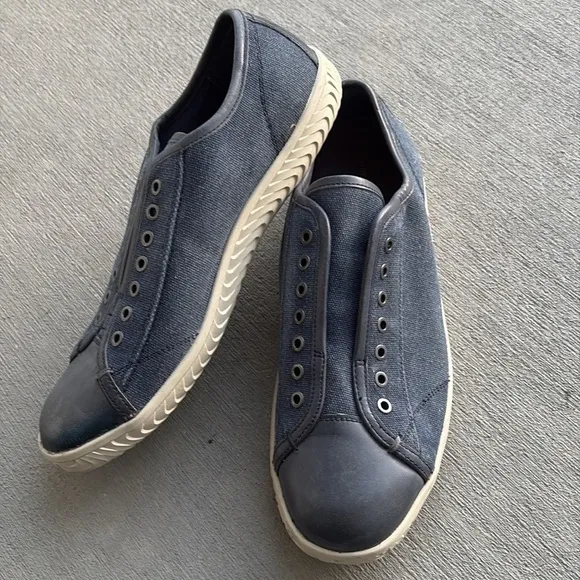John Varvatos USA Men’s Canvas and Leather Sneakers Size 8