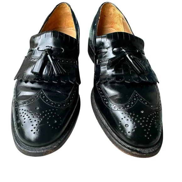 Johnston Murphy Dress Shoes Men's 10D Black Wing Tip Tassel   Kilted Loafer