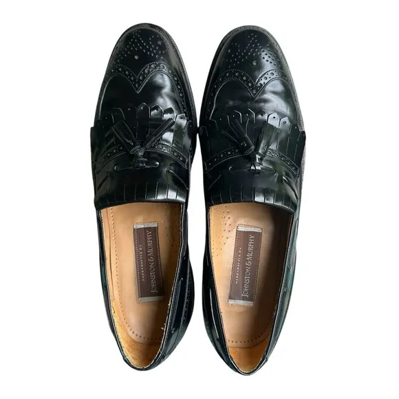 Johnston Murphy Dress Shoes Men's 10D Black Wing Tip Tassel   Kilted Loafer