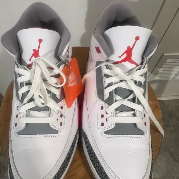 Jordan Athletic Shoes - Nike Air Jordan Retro 3 Fire Red OG