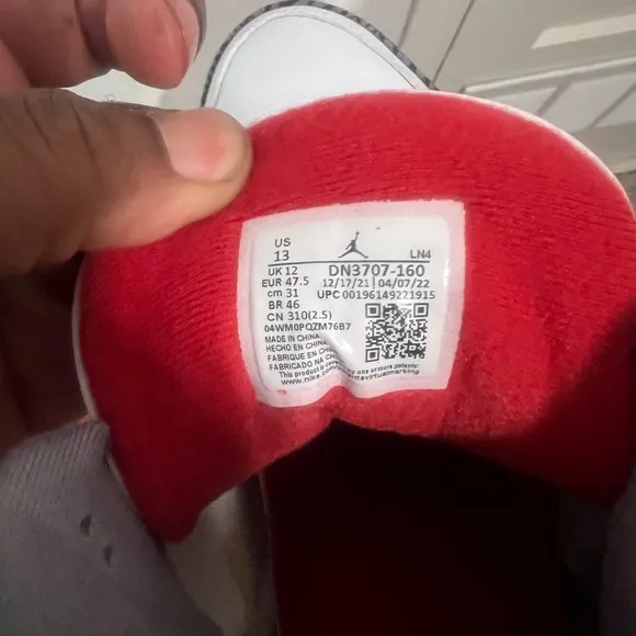 Jordan Athletic Shoes - Nike Air Jordan Retro 3 Fire Red OG