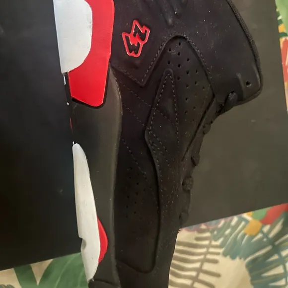 Jordan Kids jumpman mvp Black and Red Sneakers