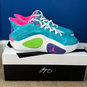 Jordan Tatum 2 Wave Runner Size 7Y HJ7382-303 GS Green White Pink