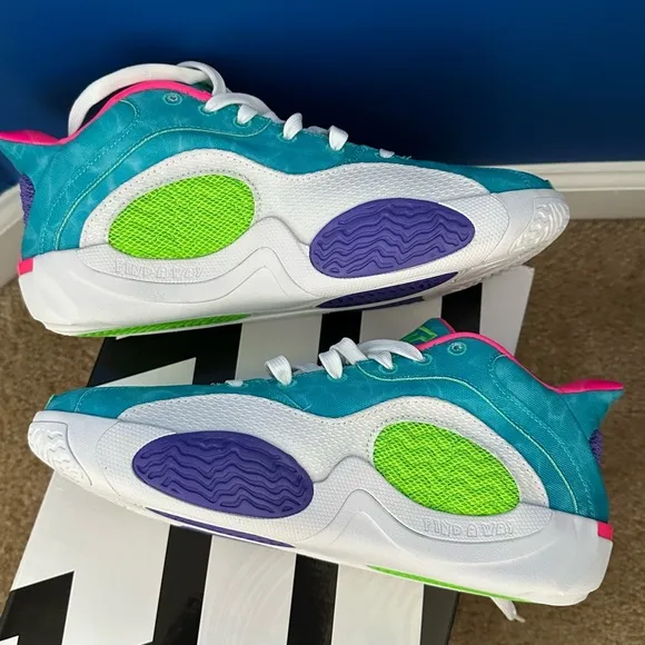 Jordan Tatum 2 Wave Runner Size 7Y HJ7382-303 GS Green White Pink