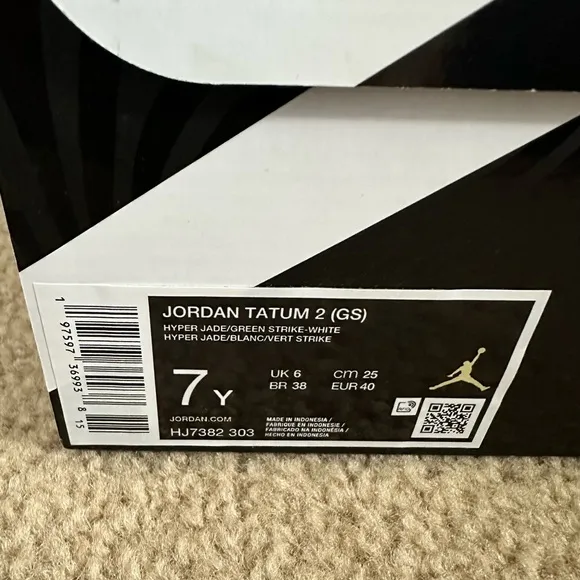 Jordan Tatum 2 Wave Runner Size 7Y HJ7382-303 GS Green White Pink