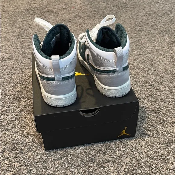 Jordan White and Green Sneakers with Classic Design and Leather Upper