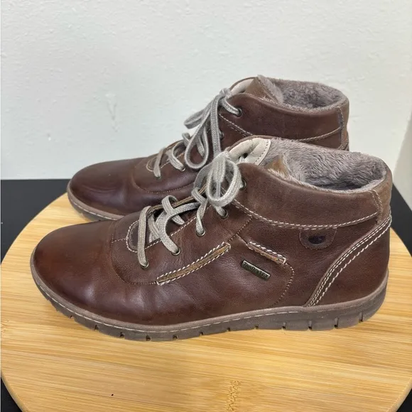 Josef Seibel Women's EU 39 US 8.5 Steffi 53 Lace Up Ankle Boot Bordeaux Brown