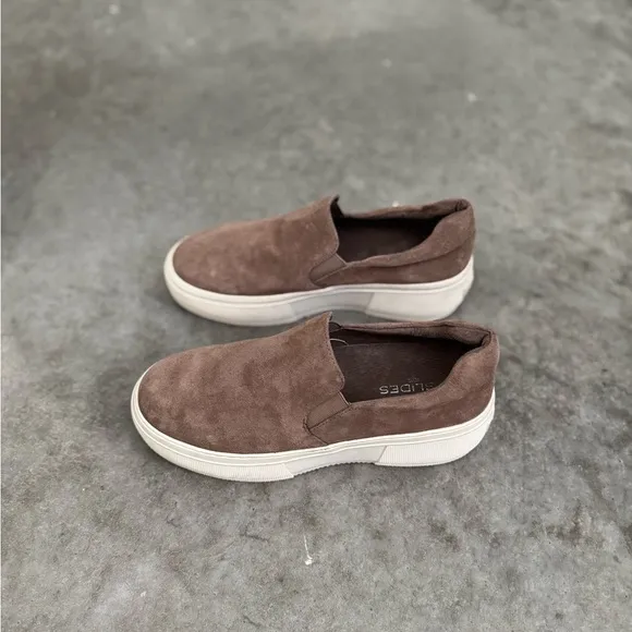 J/slides Brown Suede Slip-On Sneakers