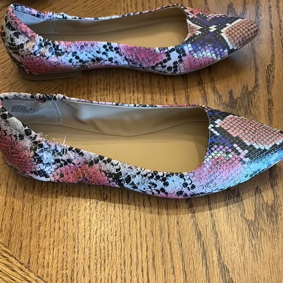 Kaari Blue Multicolor Snakeskin Flats