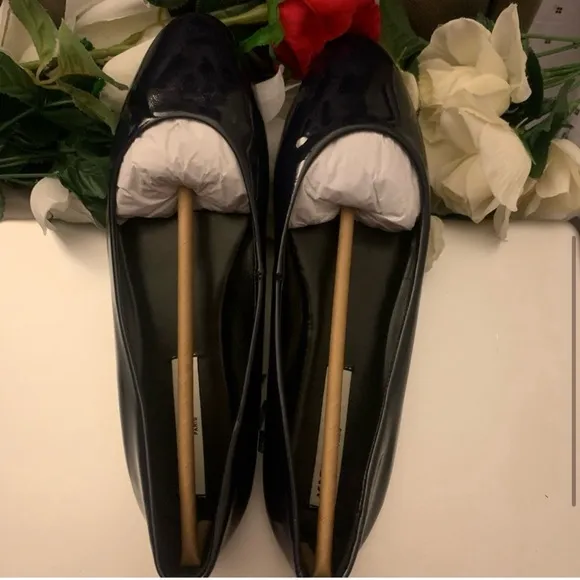 Karl Lagerfeld Patent Navy Veda Flats Sleek Loafers