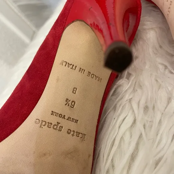 Kate spade Gorgeous  Darla  Lipstick 💄 Red suede heeled shoes. Ankle strap .
