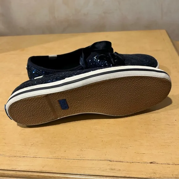 Kate Spade Keds navy blue glitter sneakers size 8.5 women’s WF 60097
