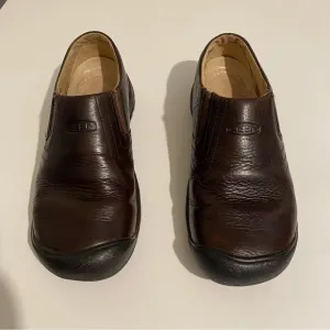 Keen BrixenWaterproof Low Men'sSize 9 Shoes boots flats