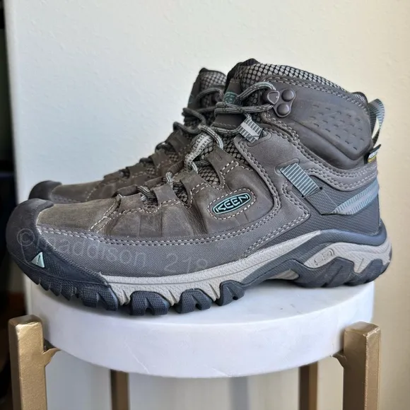 Keen Targhee III Waterproof Mid Hiking Boots Brown Gray Teal women’s size 6