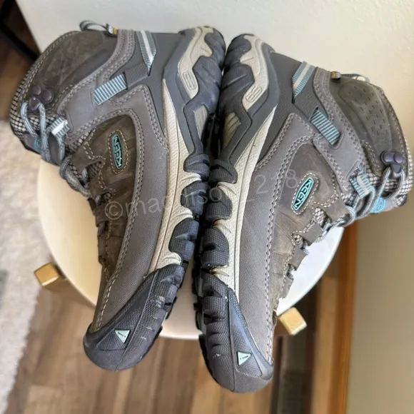 Keen Targhee III Waterproof Mid Hiking Boots Brown Gray Teal women’s size 6
