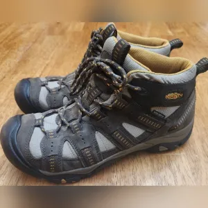 Keen Voyager Mid Mens 8; Waterproof Hiking Boots‎