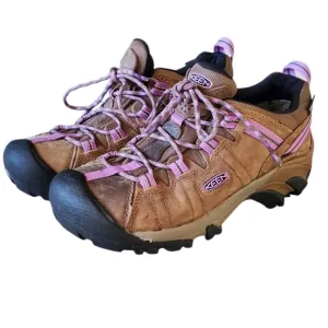 Keen Women's Targhee II Waterproof Shoes - Brown and Purple. Size 8.