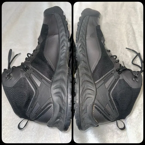 KEEN🥾🪽💦NXIS EVO Black Hiking One Owner. 13. Low Mileage. Great Condition.