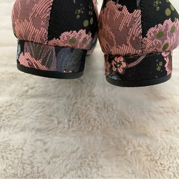 Kelly &amp; Katie Floral Ballet Flats Shoes Size 6