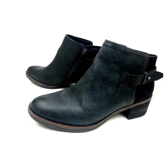 Korks Ease Sonya Womens Size 7 M Shoes Black Leather Casual Zip Ankle Bootie