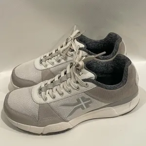 KURU Quantum Walking Lace-Up Shoes (201318), Women’s Size 7, Gray / White