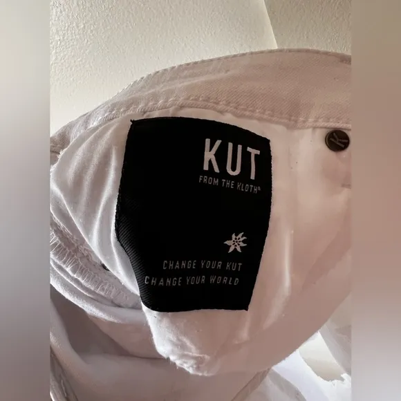 Kut From The Kloth Denim Women’s NWOT Jean Gidget Fray‎ Shorts Size 12