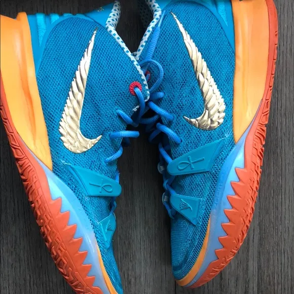 Kyrie Irving Egyptian Shoe