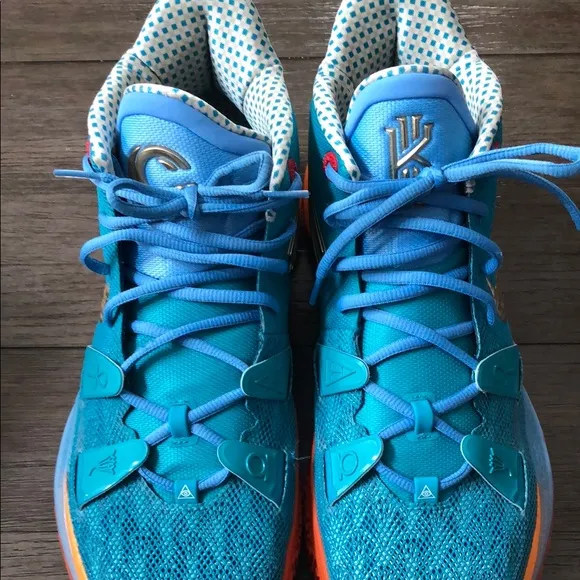 Kyrie Irving Egyptian Shoe