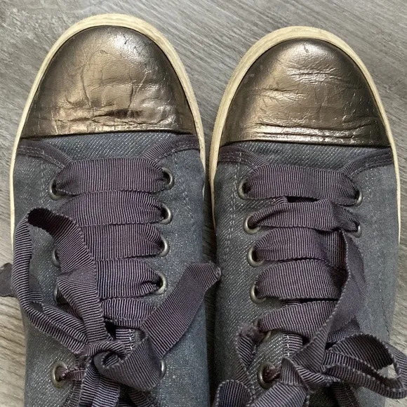 Lanvin Paris Sneakers Denim Blue Metallic Womens 7.5 Pewter Toe Cap Ribbon $595