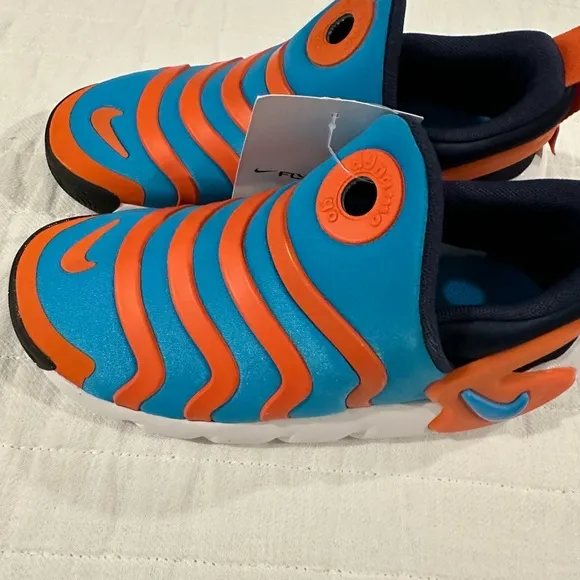 LITTLE KIDS' NIKE DYNAMO GO CASUAL SHOES.