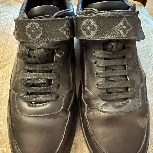 Louis Vuitton Men's Black Designer Sneakers