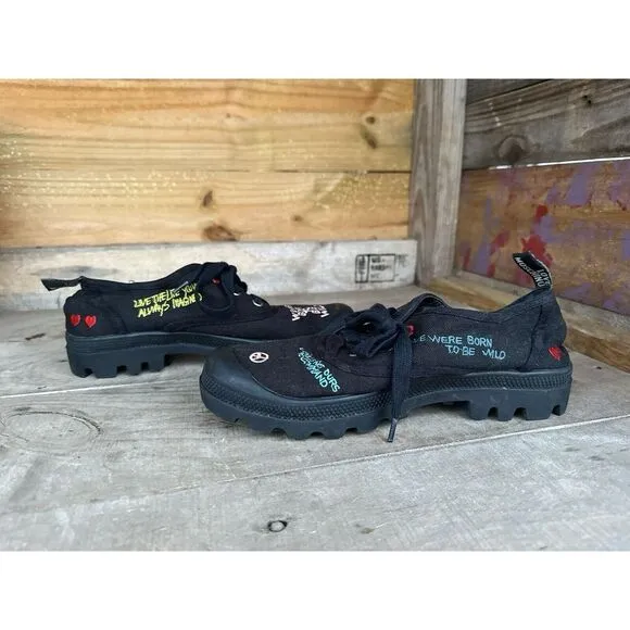 Love‎ Moschino Black Lug Sole Embroidered Sneakers Size 37 6.5 US