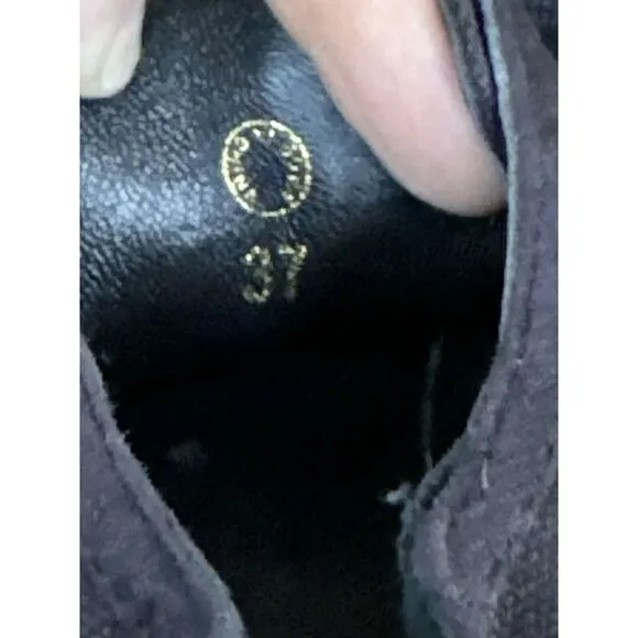 Love‎ Moschino Black Lug Sole Embroidered Sneakers Size 37 6.5 US