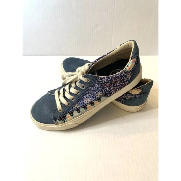 Low Top Canvas Native Tennis Shoes Women's 9 Men's 7 Floral Patchwork blue